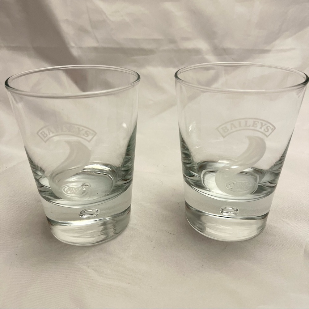 Bailey's Irish Cream Etched Frosted Controlled Bubble Glasses, Set Of 2